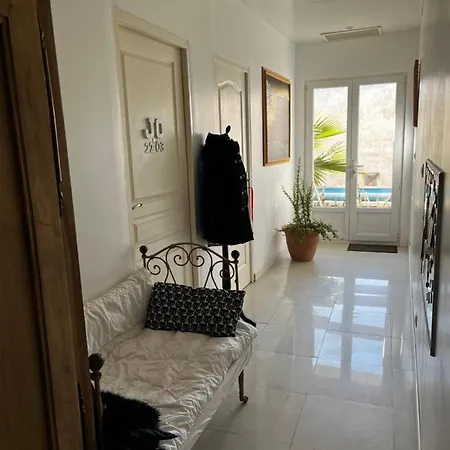 Homestay Laubergerie De Lastours Coursan
